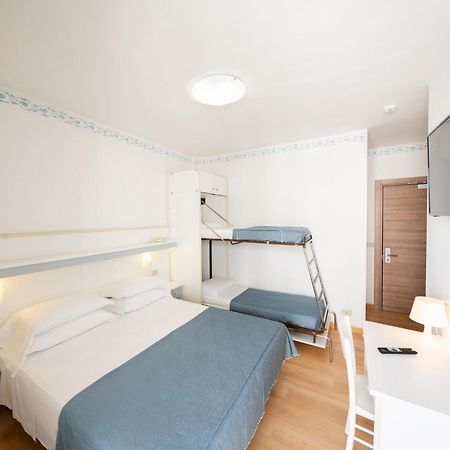 Hotel Laurin Лидо ди Йезоло Екстериор снимка