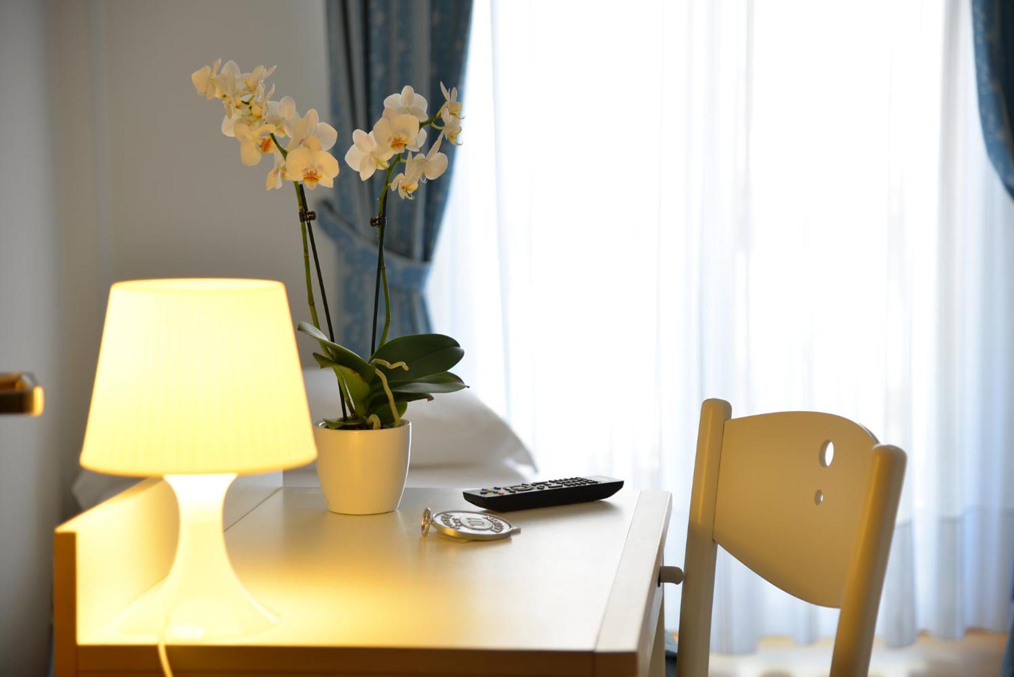 Hotel Laurin Лидо ди Йезоло Екстериор снимка