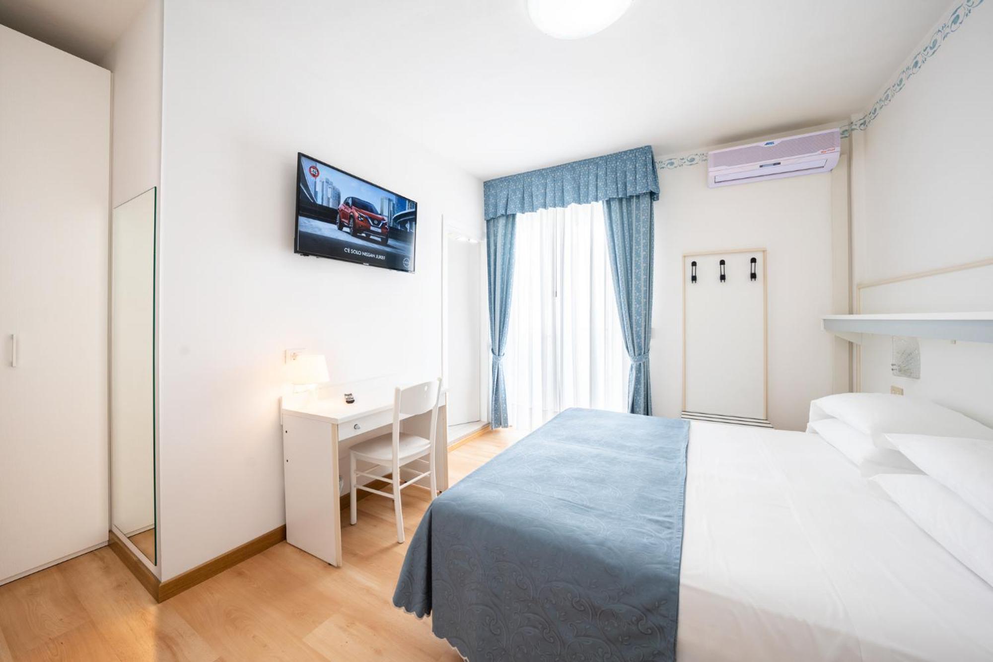 Hotel Laurin Лидо ди Йезоло Екстериор снимка