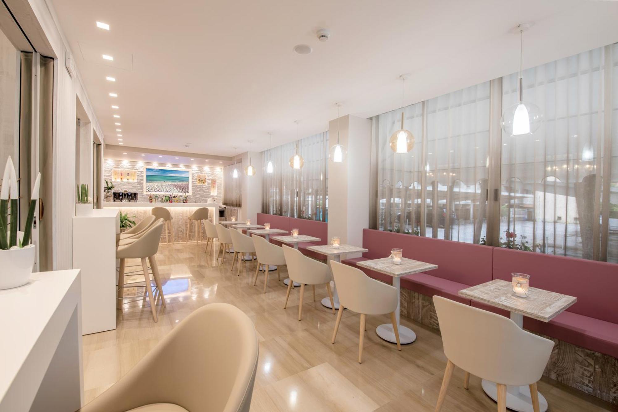 Hotel Laurin Лидо ди Йезоло Екстериор снимка