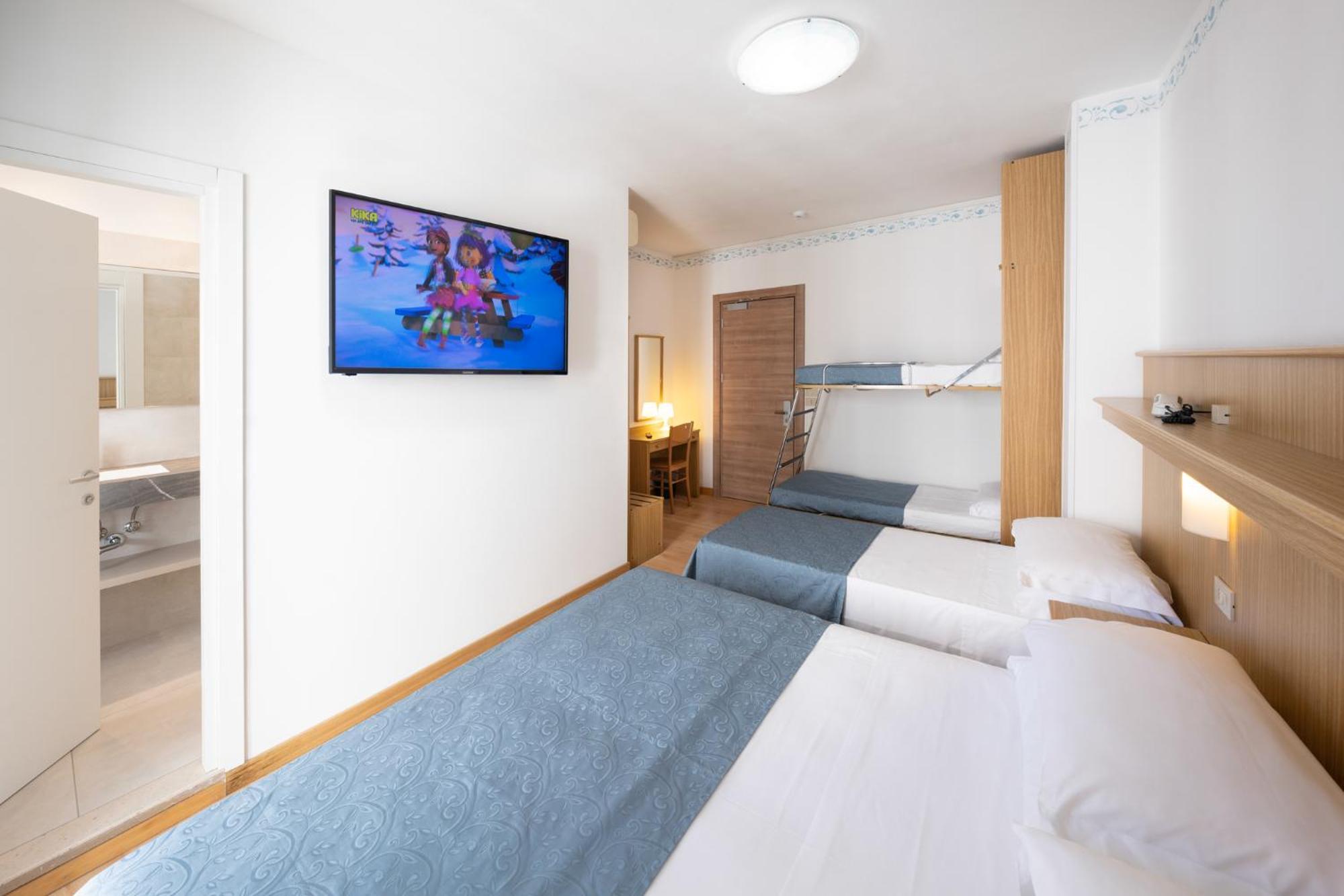 Hotel Laurin Лидо ди Йезоло Екстериор снимка