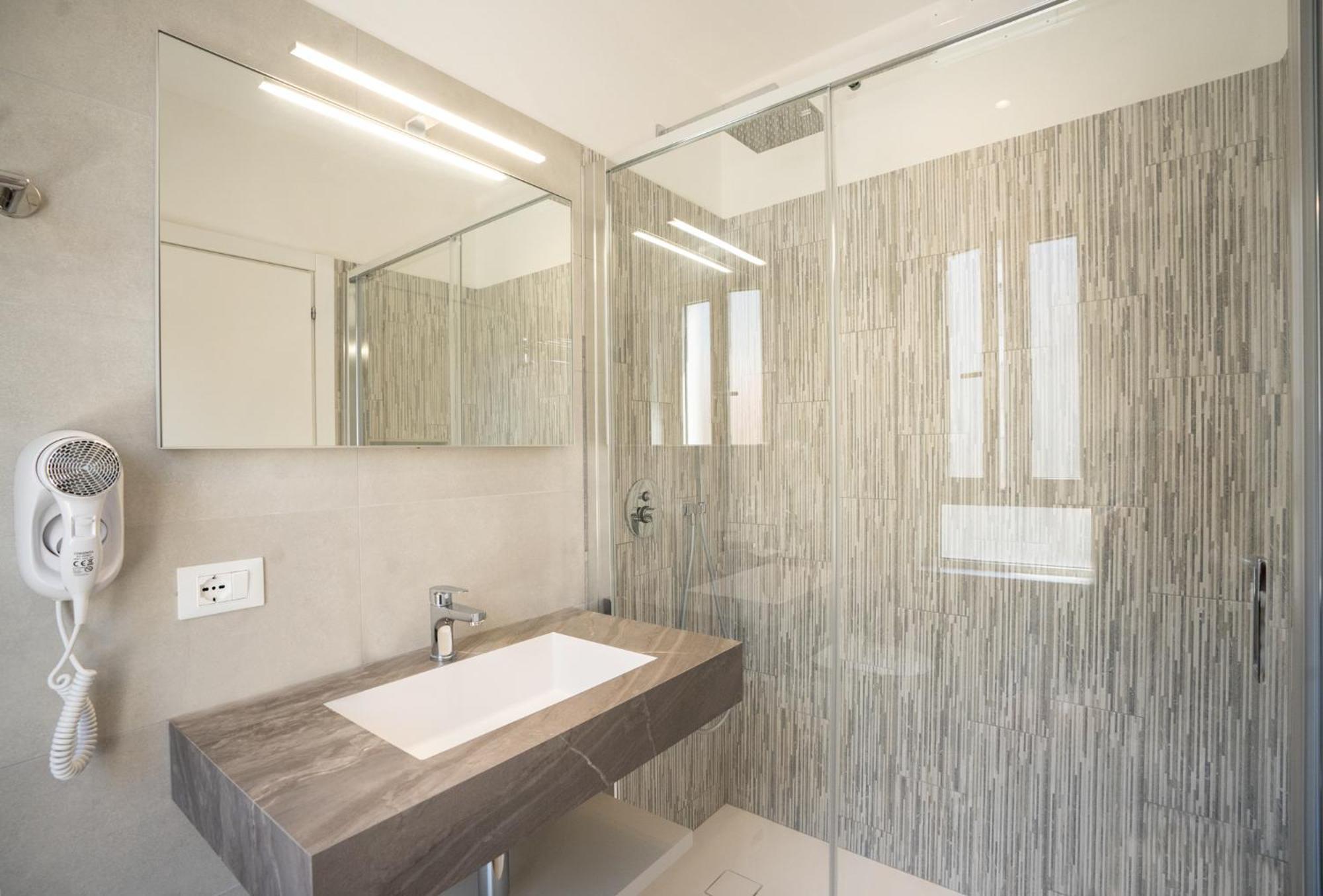 Hotel Laurin Лидо ди Йезоло Екстериор снимка